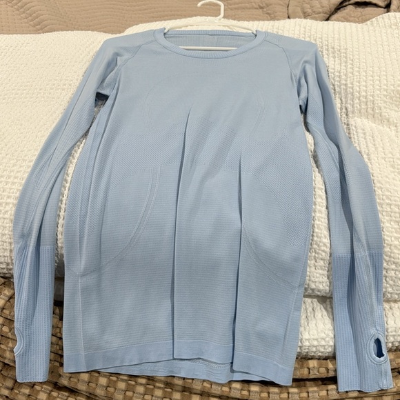 Lululemon Swiftly Tech Long Sleeve in Breezy - Picture 6 of 7